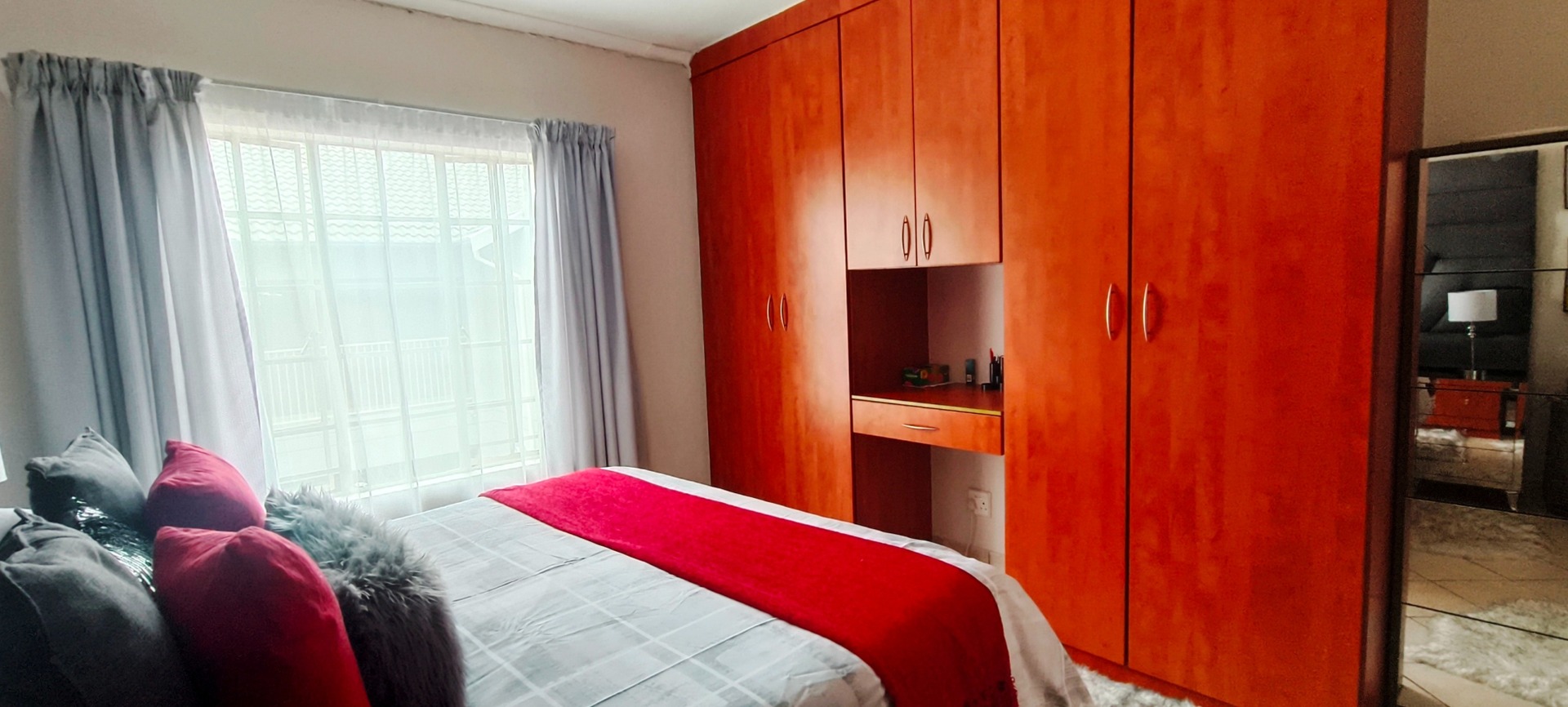 2 Bedroom Property for Sale in Waterval East North West